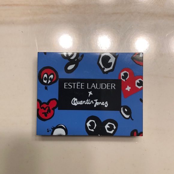 Estée Lauder Bronzing Powder - Picture 2 of 3